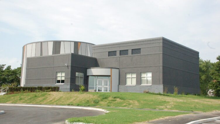 Versant Power Astronomy Center Rear